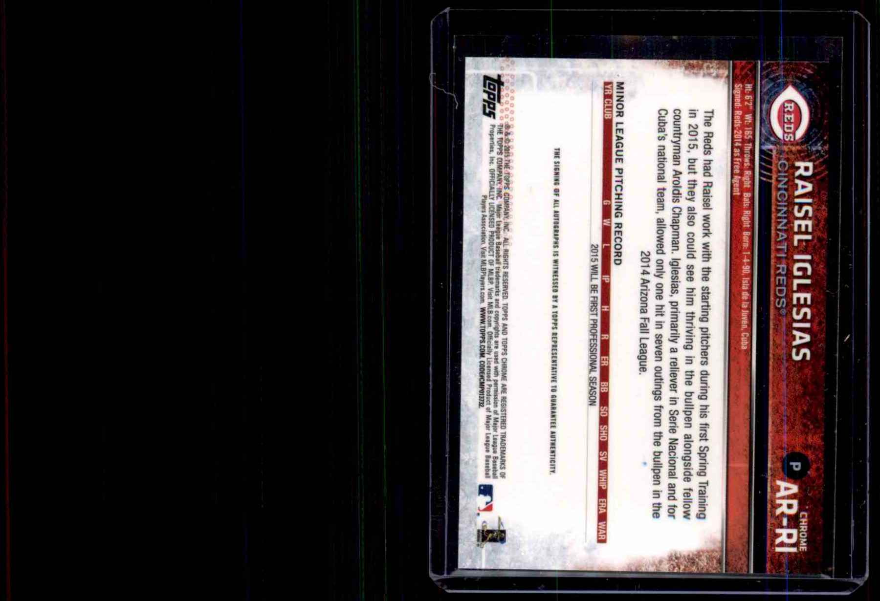 2015 Topps Chrome Rookie Autographs Raisel Iglesias #ARRI card back image
